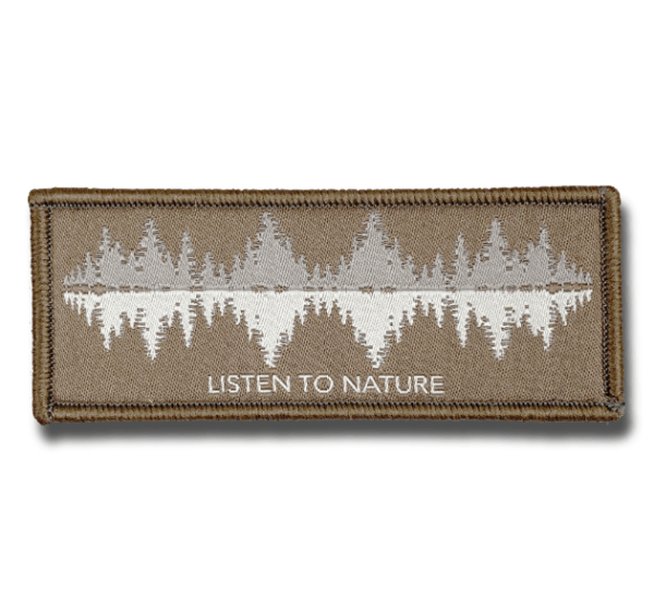 SMALL PATCH Listen To Nature Weiss (olivgrau) Zu verkaufen